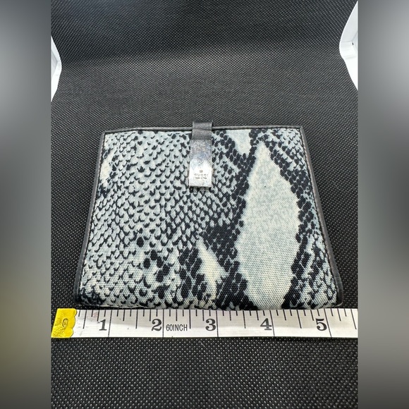 Gucci Canvas Snakeskin Print/Leather Bifold Wallet - Picture 7 of 8
